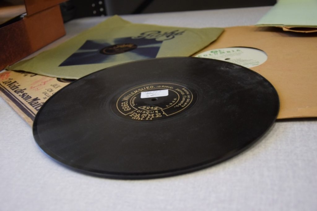 Uitgelichte afbeelding voor “Project SIRDUKE: innovatieve audiodigitalisering via macrofotografie”